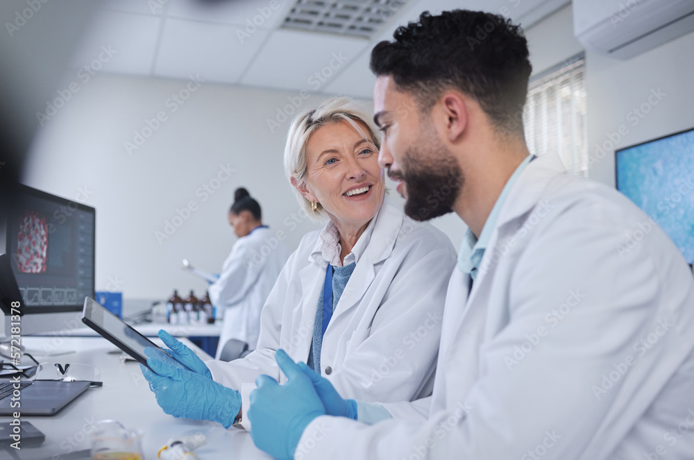Aufkleber happy, teamwork or scientist working on tablet in lab for medical search, innovation or science stud