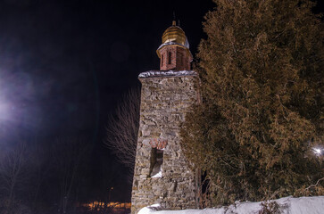 Cerkiew w nocy 