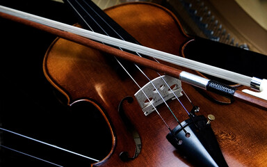Fototapeta premium violin and bow