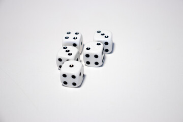 5 dice with random outcomes