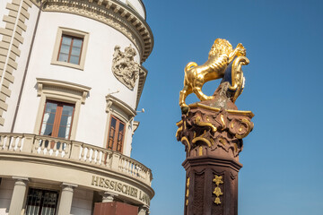 Fototapeta na wymiar parliament of Hesse in Wiesbaden with golden lion as symbol for Hesse, Germany