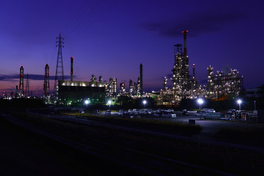 The petrochemical complex at Yokkaichi Port, Yokkaichi city, Mie prefecture, Japan at magic hour. © hit1912