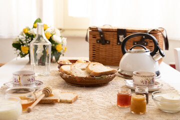 italian, Sardinian Breakfast.
Colazione Sarda e Italiana