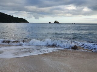Praia Beach Sunset coconut
