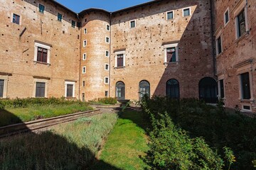 Fototapeta na wymiar View of Urbino's castle city