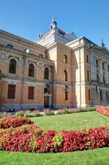Palais royal d'Oslo et ses jardins