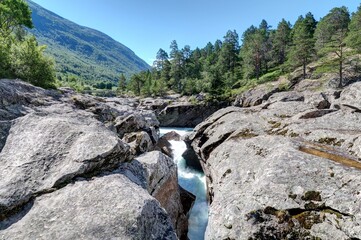 rivi&egrave;re, torrent et cascade en Norv&egrave;ge, Scandinavie