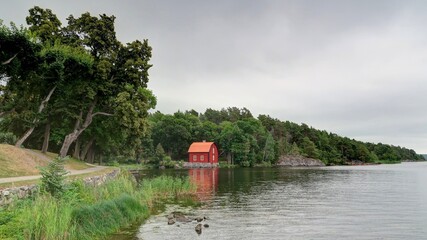 sur les bords du lac Mälar (Mälaren) en Suède