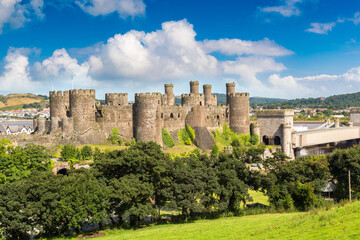 Conwy Castle in Wales - obrazy, fototapety, plakaty