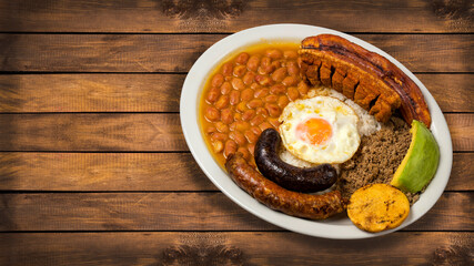 Bandeja paisa, typical Colombian main dish - Gastronomy of Antioquia