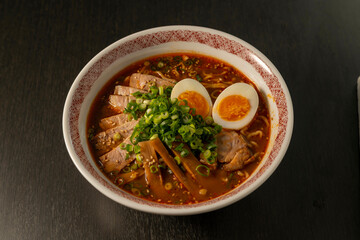 熱々の美味しいラーメン