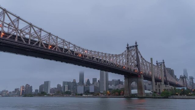 New York City - Manhattan Queensbridge Park - Cloudy Morning Time Lapse