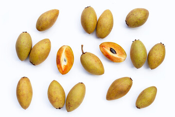 Obraz premium Fresh sapodilla fruit on white background