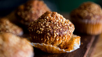 Whole wheat muffins with whole wheat flour and sesame.