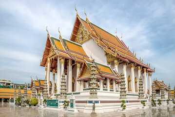 View at the Wat Suthat Thepwararam Ratchaworamahawihan in Bangkok, Thailand - 572571184