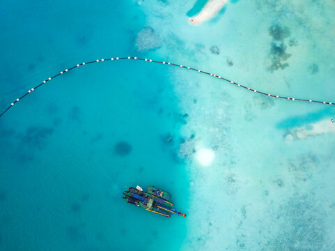 Ship in sea,&Acirc;&nbsp;Thulusdhoo, Male, Maldives