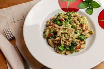 Cremige Pasta mit Brokkoli