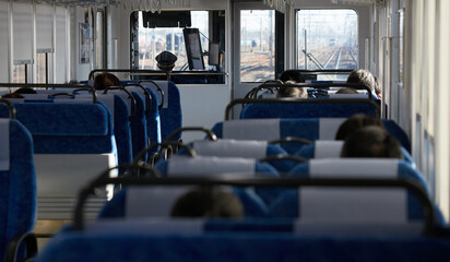 JR電車の車内の風景