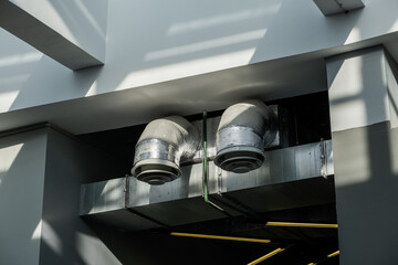 Ventilation system in the shopping center