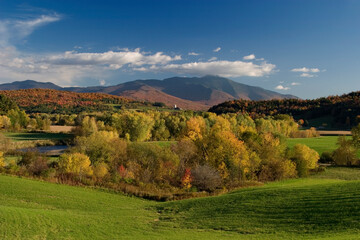 Fototapeta na wymiar Fall in Cambridge, Vermont with Mt. Mansfield.