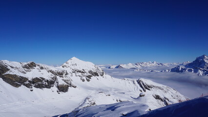 Obraz premium murren swiss alps skiing snow