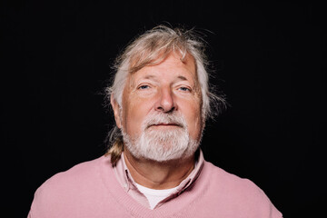 Obraz premium cheerful senior man in a studio photo