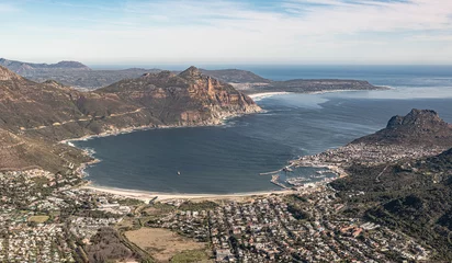 Foto auf Leinwand Hout Bay (Cape Town, South Africa), aerial view, shot from a helicopter © HandmadePictures