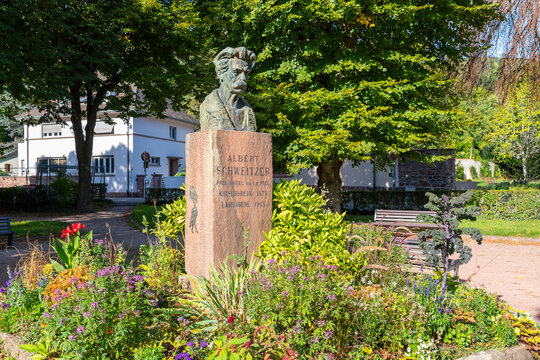 A bust statue of Albert Schweitzer at a park outside the picturesque medieval village of Kaysersberg, France, in the Alsace region.