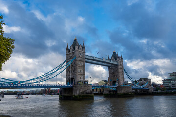 Panoramic view of Tower Bridge. Emblematic place in London. United Kingdom. 

