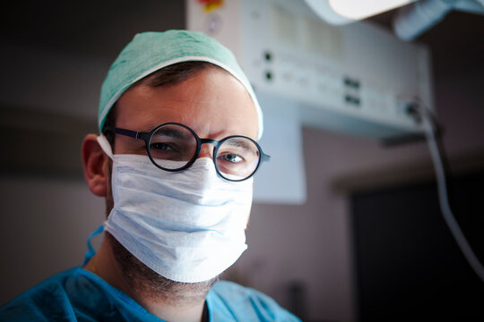 doctor with mask training in a simulation cadaver lab