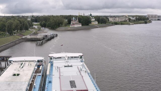 Embankment of the city of uglich