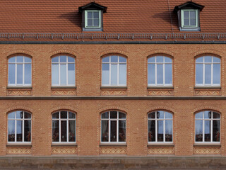 Obraz premium ziegelbau mit Dachgauben