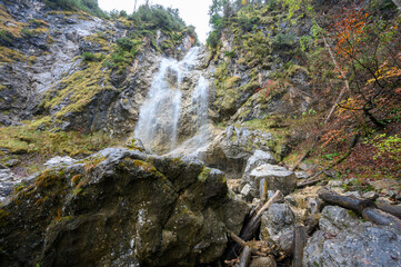 Kreuzstein Wasserfall Österreich