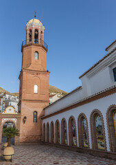 Fototapeta premium Die Kirche Nuestra Señora de la Asuncion in Competa, Andalusien, Spanien 