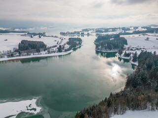 Obraz premium Forggensee in the Allgäu in winter