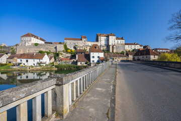 Fototapeta na wymiar Typical small town Pesmes with river L Orgon, Haute-Saone, France