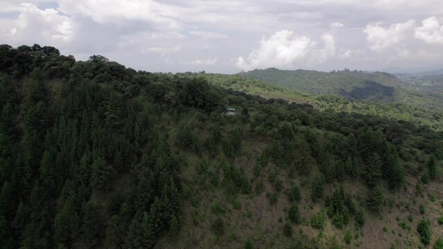 Crater lake ngozi in Tanzania, Africa