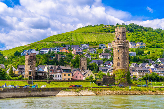 Bull Tower Ochsenturm near Rhein Rhine river in Loreley Lorelei, Oberwesel, Rhein-Lahn-Kreis, Rhineland-Palatinate, Rheinland-Pfalz, Germany