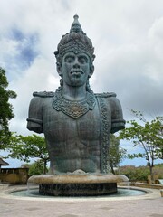 Voyage road-trip Asie du sud-est, paysage, océan, street-art, temple et rizières : Bali, Thaïlande, Malaisie