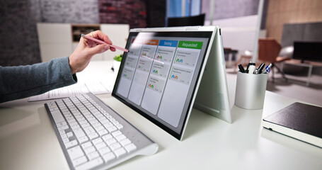 Project Manager Using Agile Software