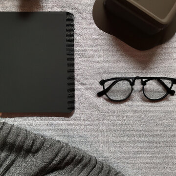Simple Flatlays Gray Knowledgeable coart - Generative AI