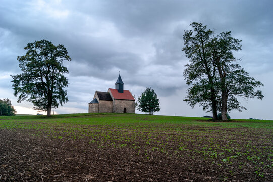 The Krobitz Fire Organ Chapel is not only a historical jewel, but also a place where art and history merge in a unique way.