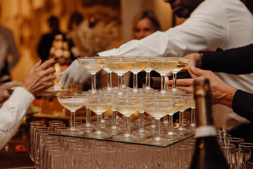 Service du champagne pour l'évènement