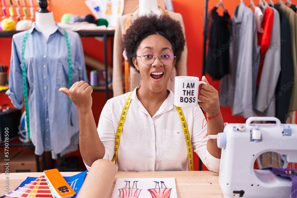 Poster beautiful african woman with curly hair dressmaker designer drinking from i am the boss cup pointing