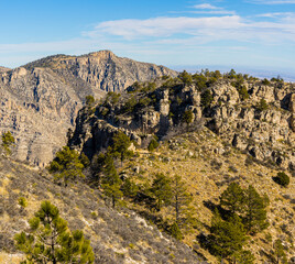 Limestone Escarpment  With Hunter Peak On The Guadalupe Peak Trail, Guadalupe Mountains National Park, Texas, USA