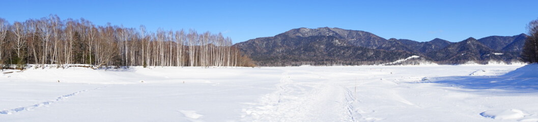 Lake Nukabira, Ice Lake in Kamishihoro, Hokkaido, Japan - 日本 北海道 上士幌町 糠平湖 音更川