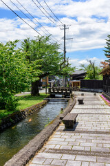 四季奏でるまち金山

