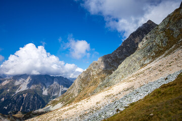 Fototapeta na wymiar Alpine glaciers and mountains landscape in French alps