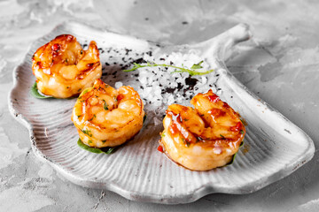 fried big tiger shrimp on plate
