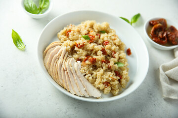 Turkey fillet with couscous and tomatoes	
